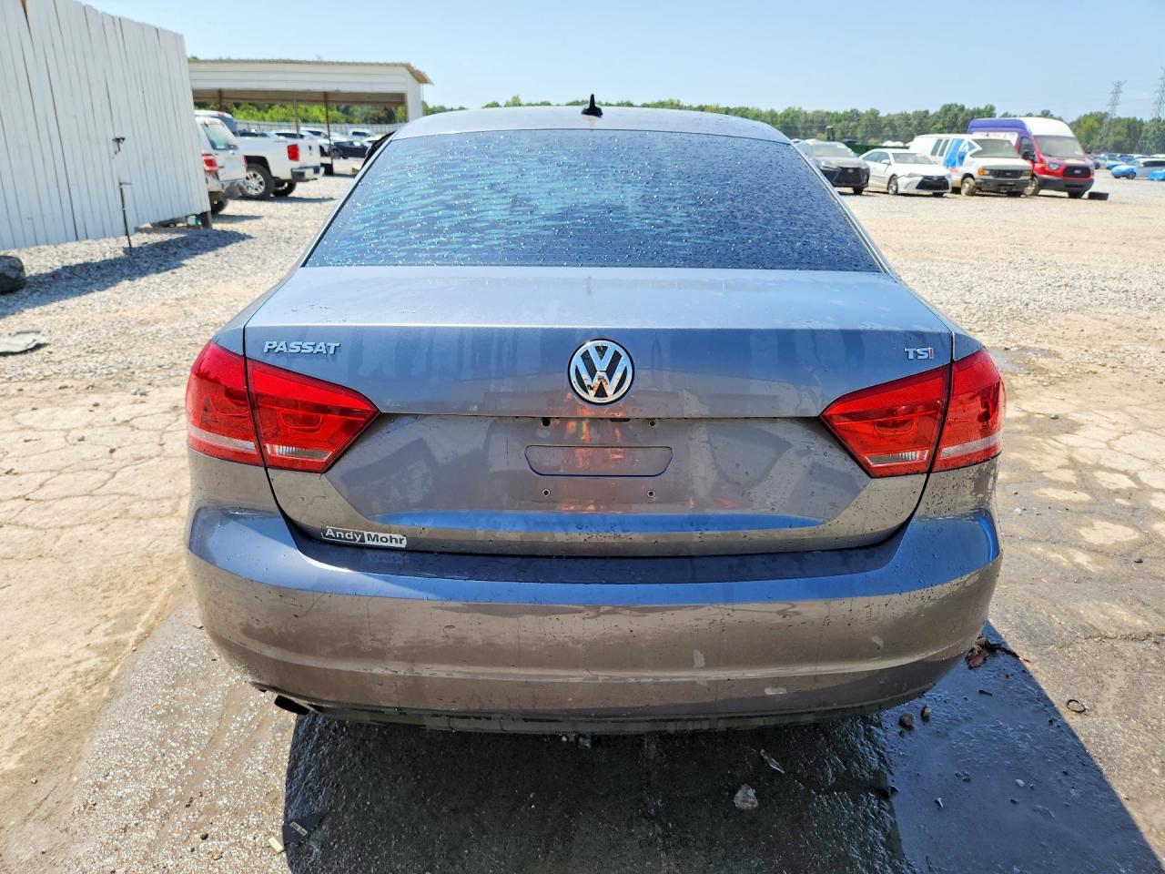 2015 Volkswagen Passat S - Фото 6