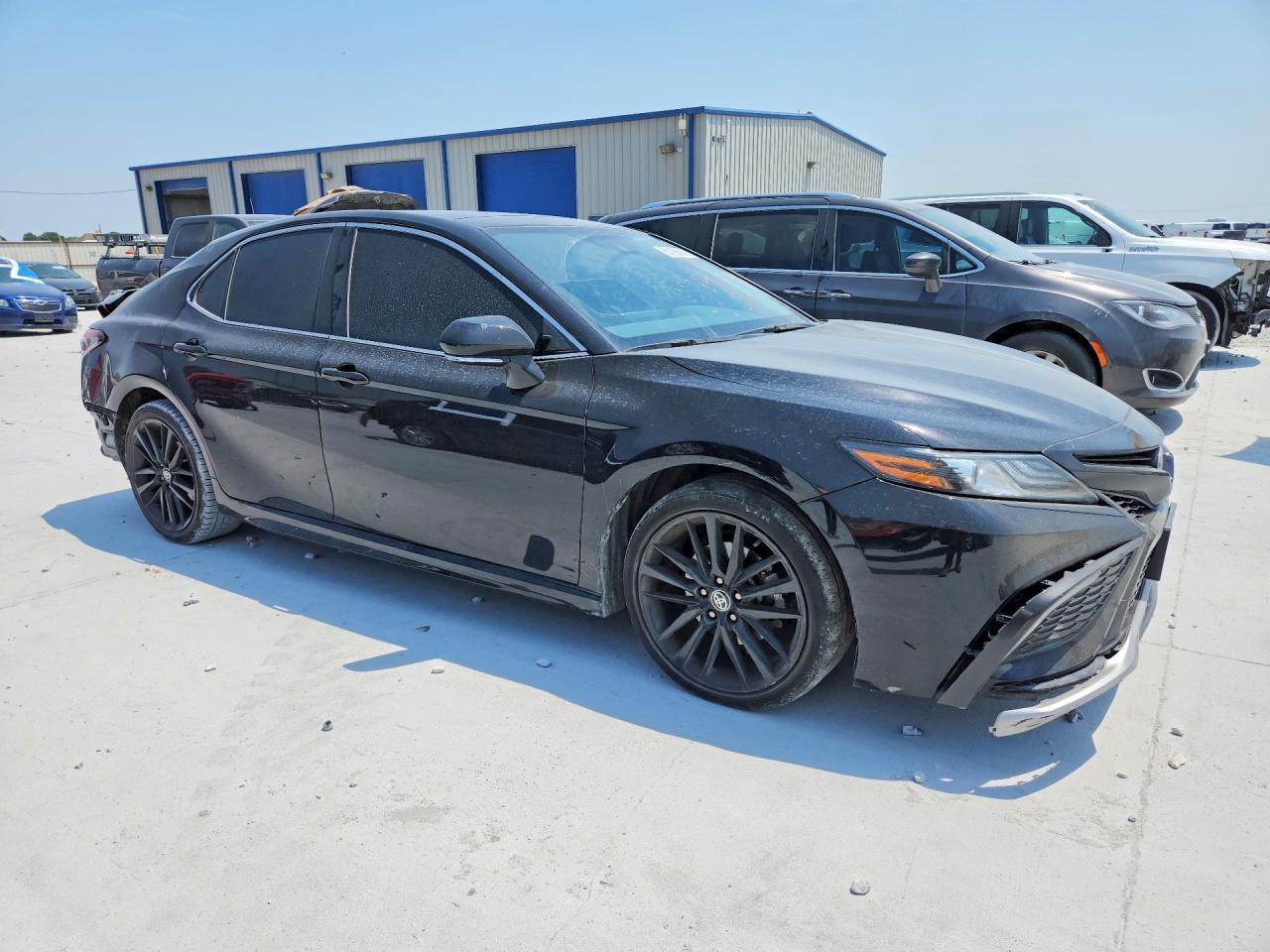 2022 Toyota Camry Xse - Фото 4
