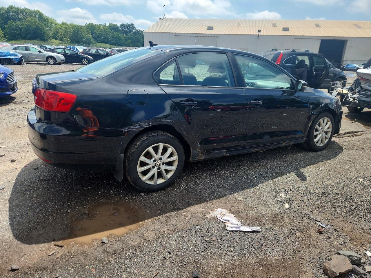 2012 Volkswagen Jetta - Фото 3