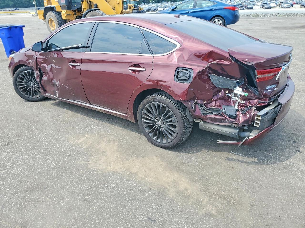 2018 Toyota Avalon Touring - Фото 2