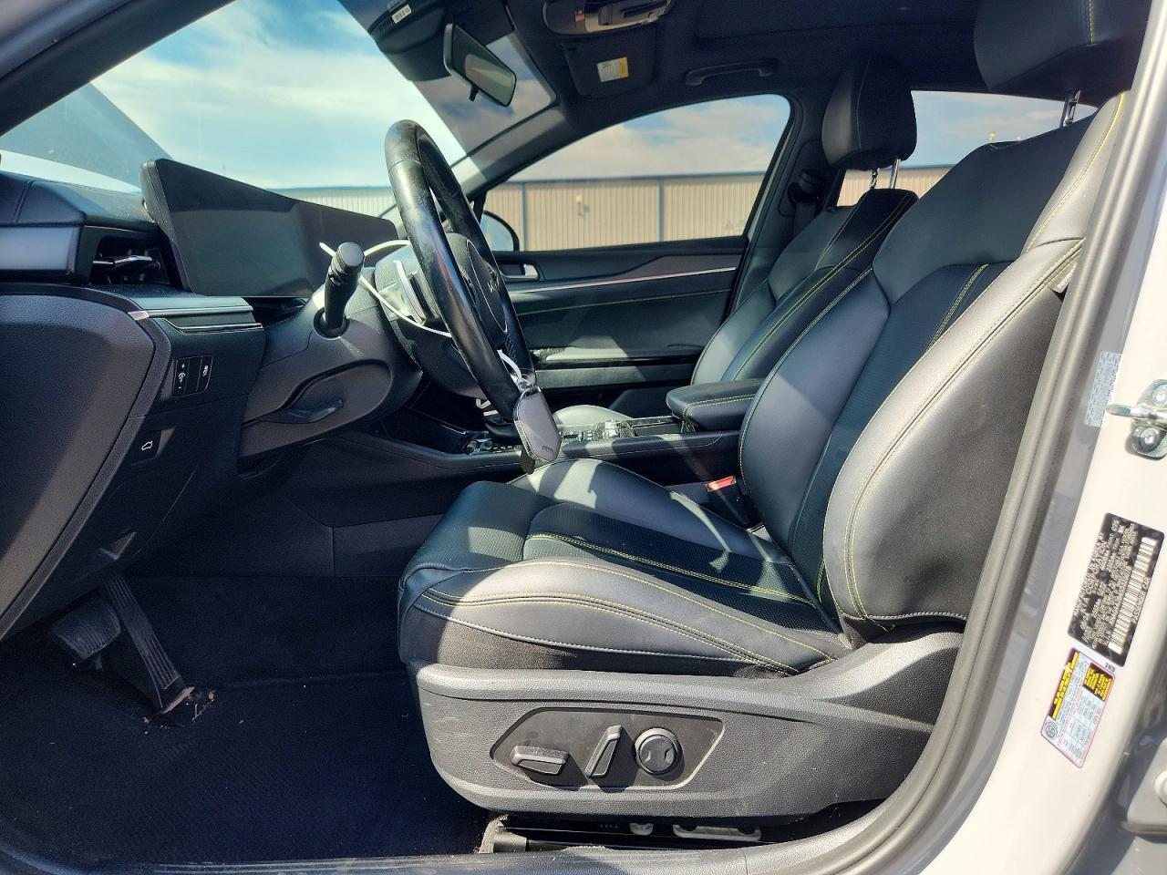 2025 Kia K5 Gt - Фото 7
