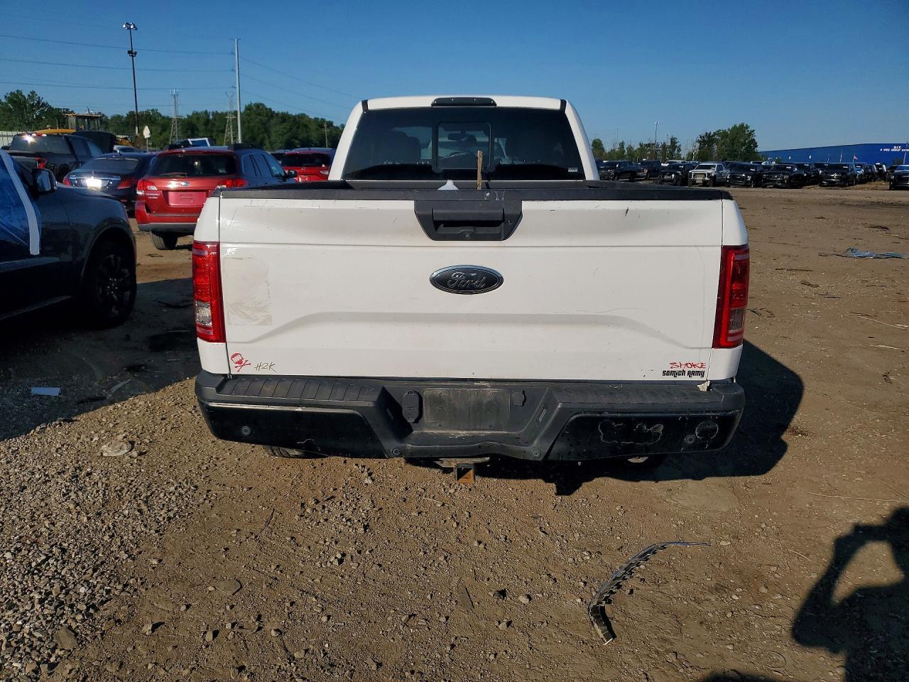 2017 Ford F150 Super Cab - Фото 6