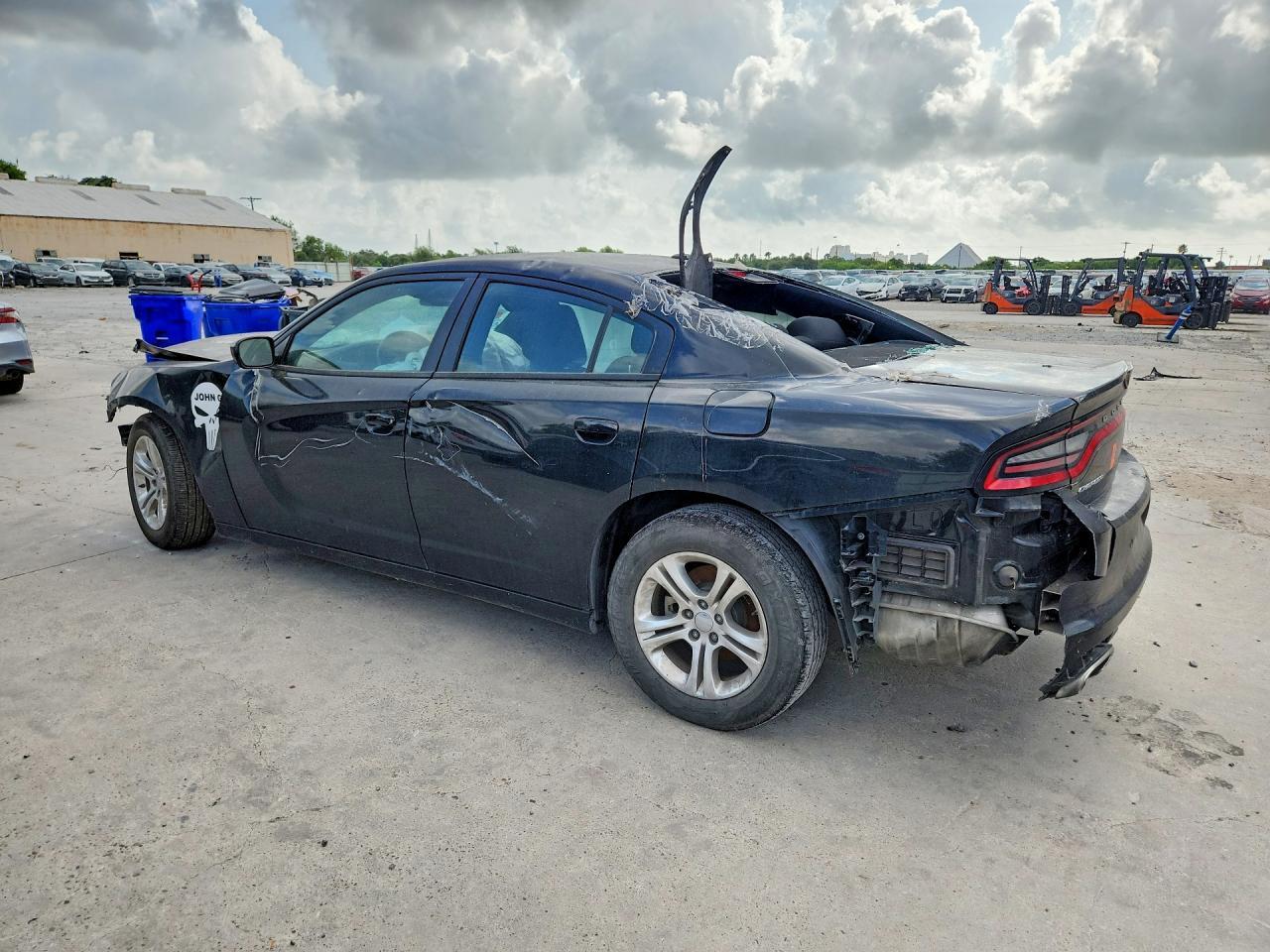 2022 Dodge Charger Sxt - Фото 2