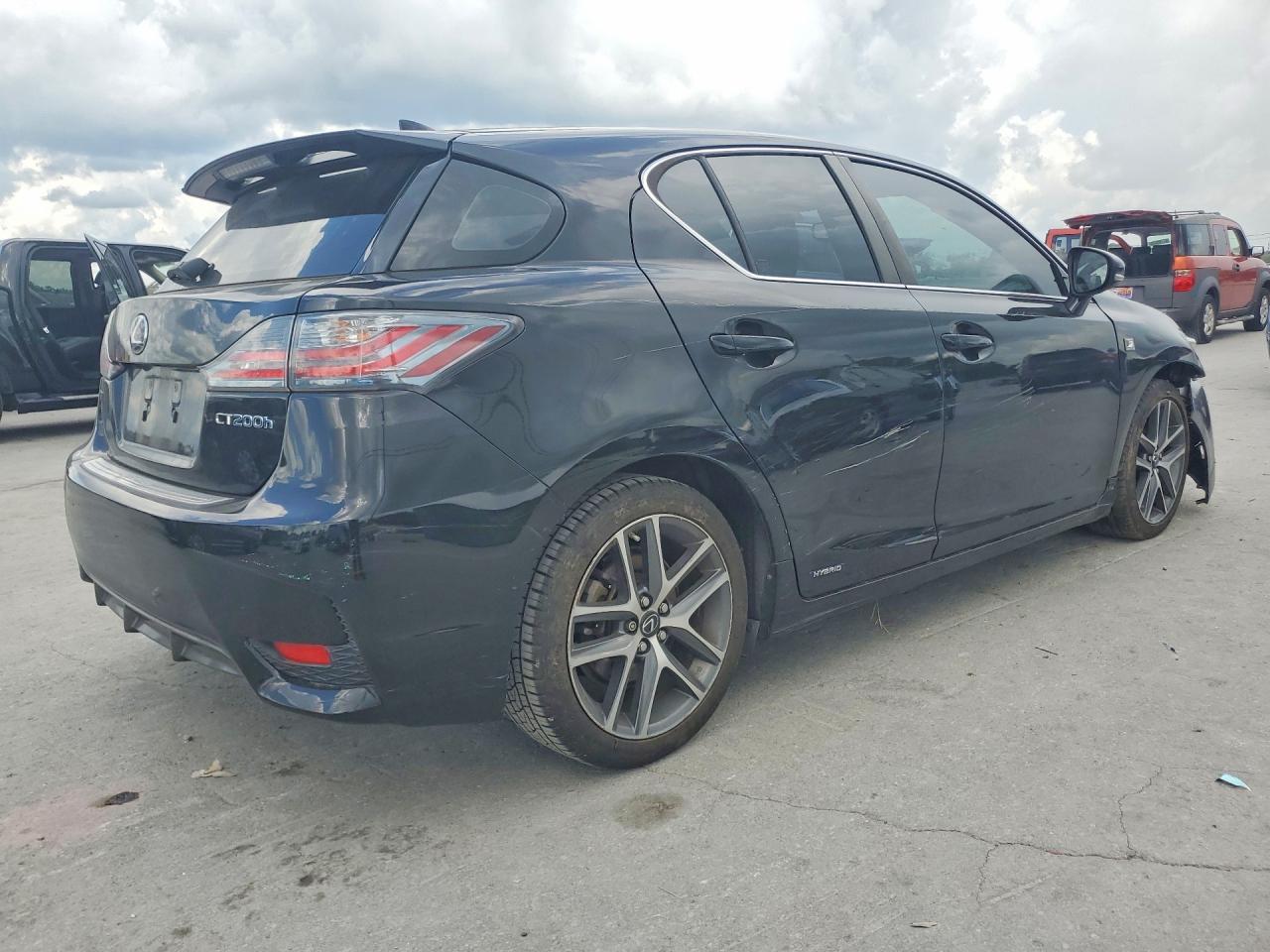 2016 Lexus Ct 200 - Фото 3