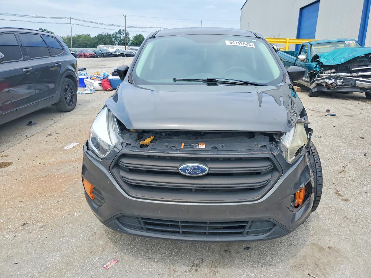 2017 Ford Escape S - Фото 5