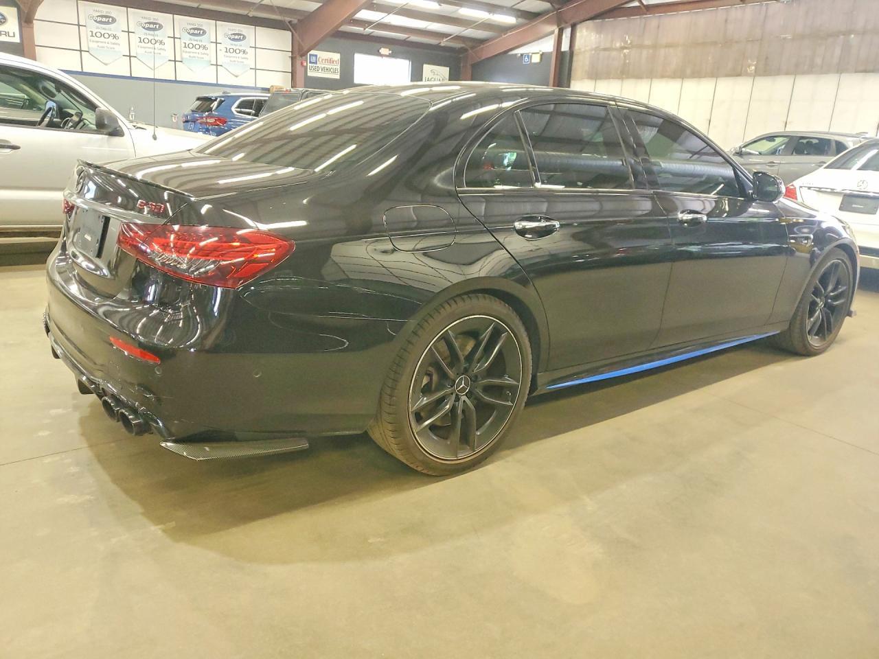 2022 Mercedes-Benz E Amg 53 4Matic - Image 3