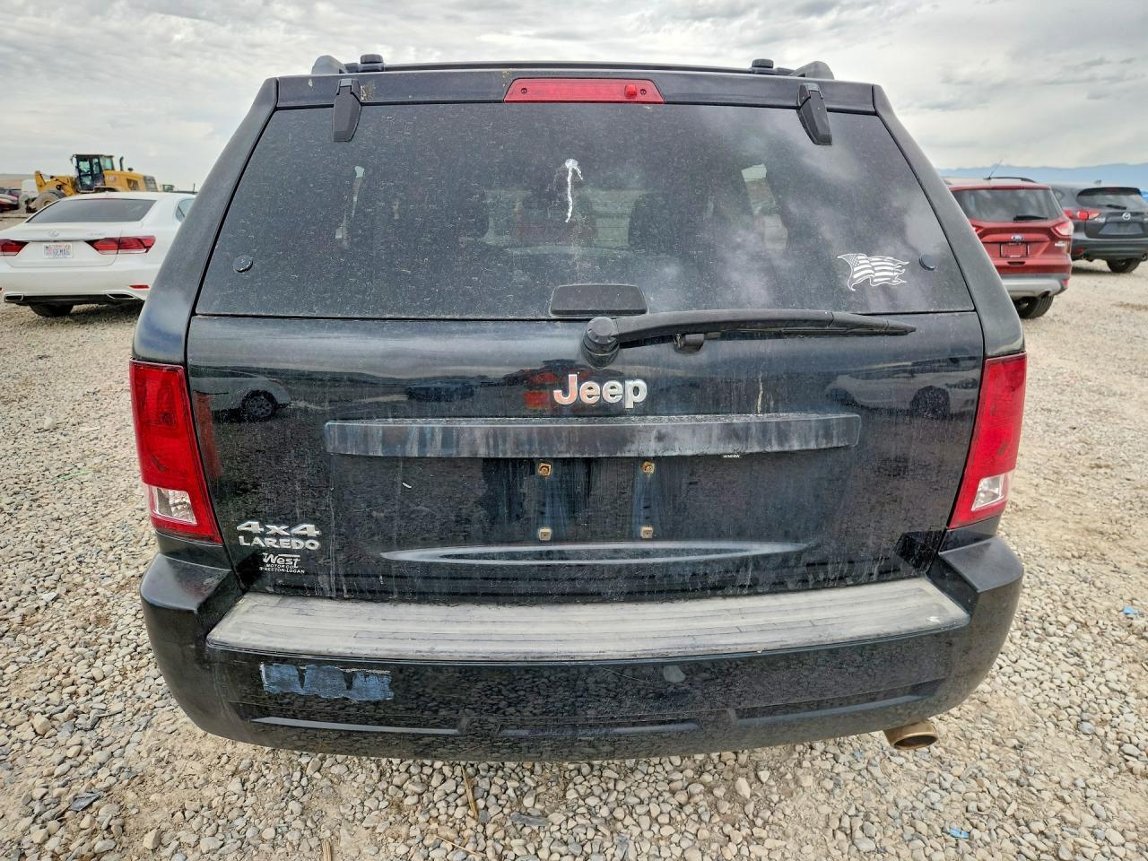 2008 Jeep Grand Cherokee Laredo - Image 6
