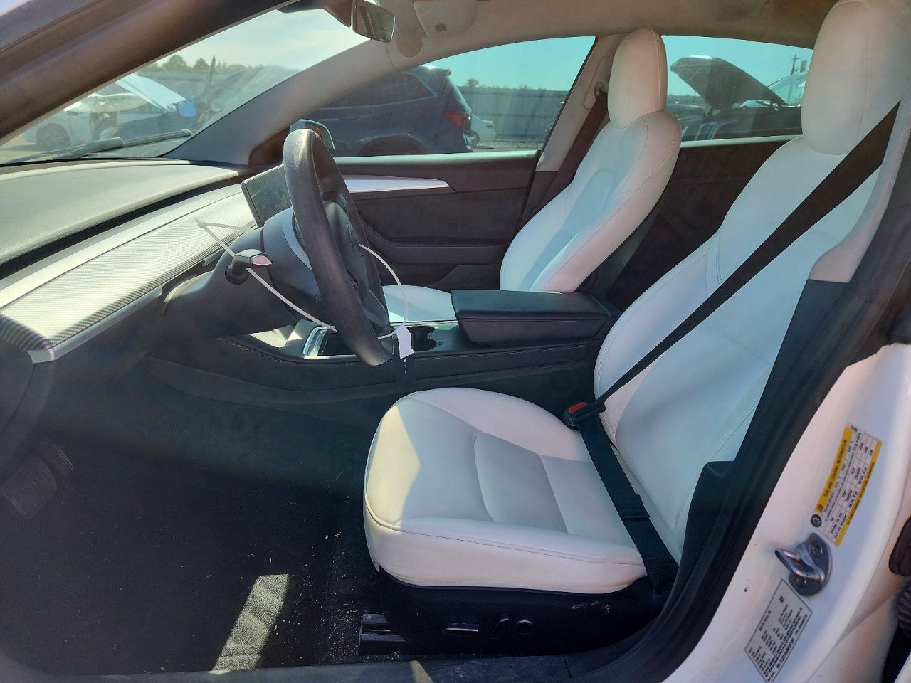 2022 Tesla Model 3 - Фото 7