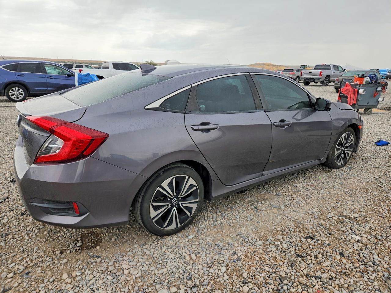 2017 Honda Civic Ex - Фото 3
