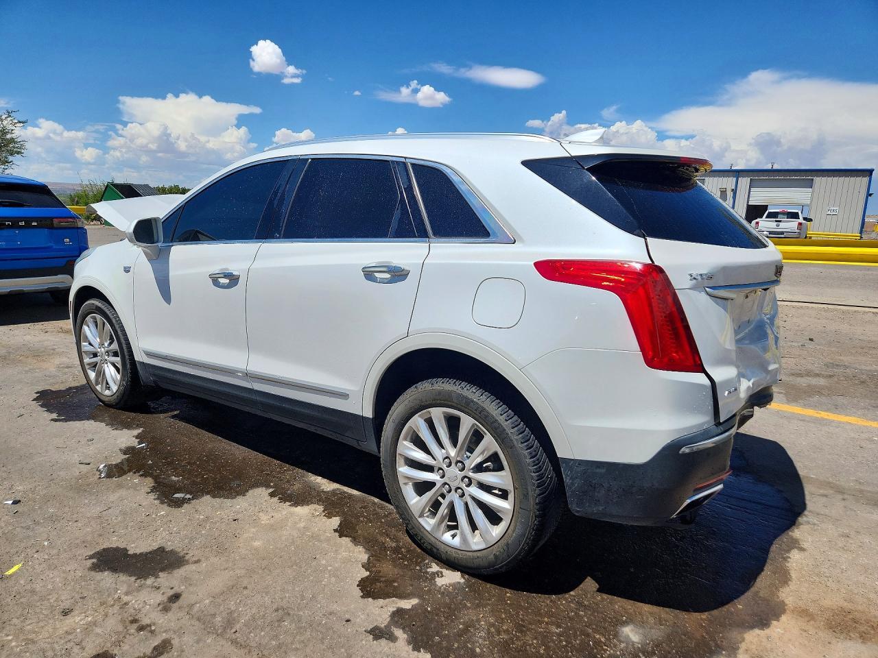 2017 Cadillac Xt5 Platinum - Фото 2