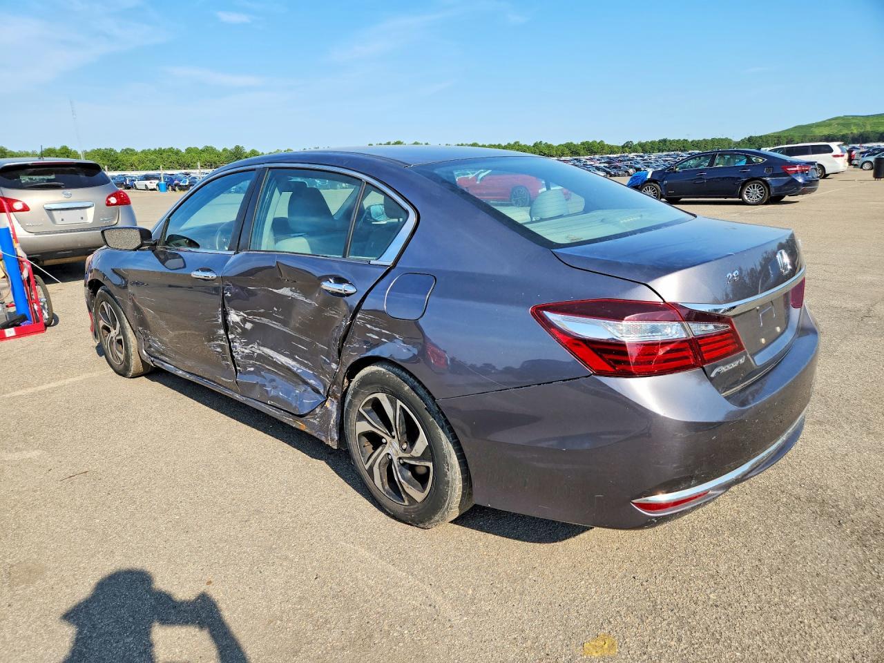 2016 Honda Accord Lx - Фото 2