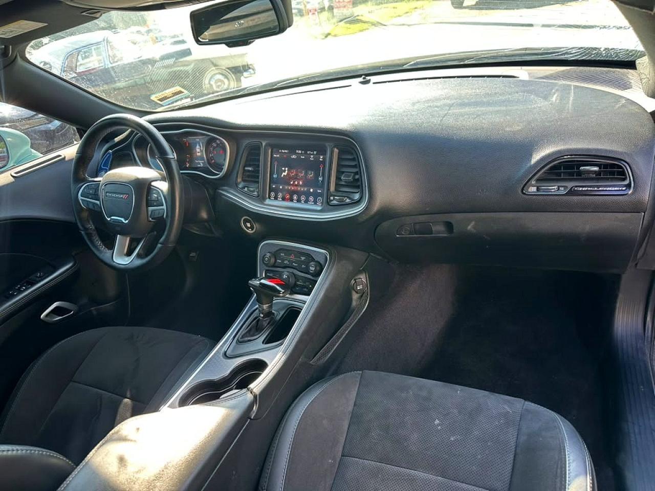 2017 Dodge Challenger R/T 392 - Image 5