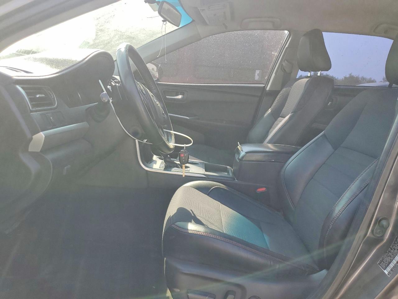 2015 Toyota Camry Se - Фото 7