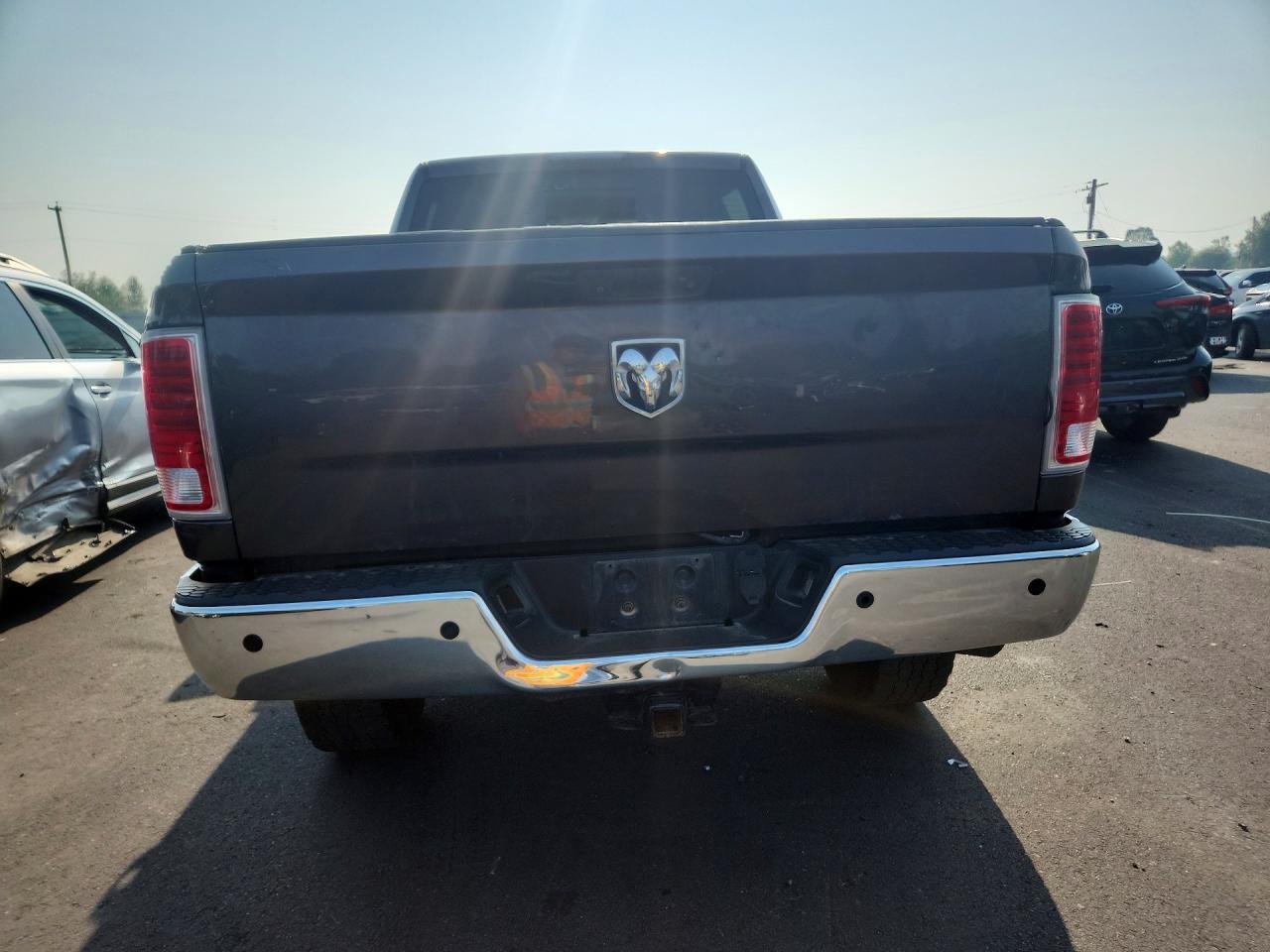 2015 Ram 2500 Laramie - Image 6