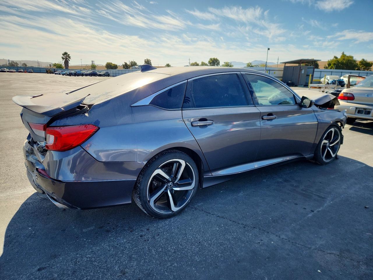 2018 Honda Accord Sport - Image 3