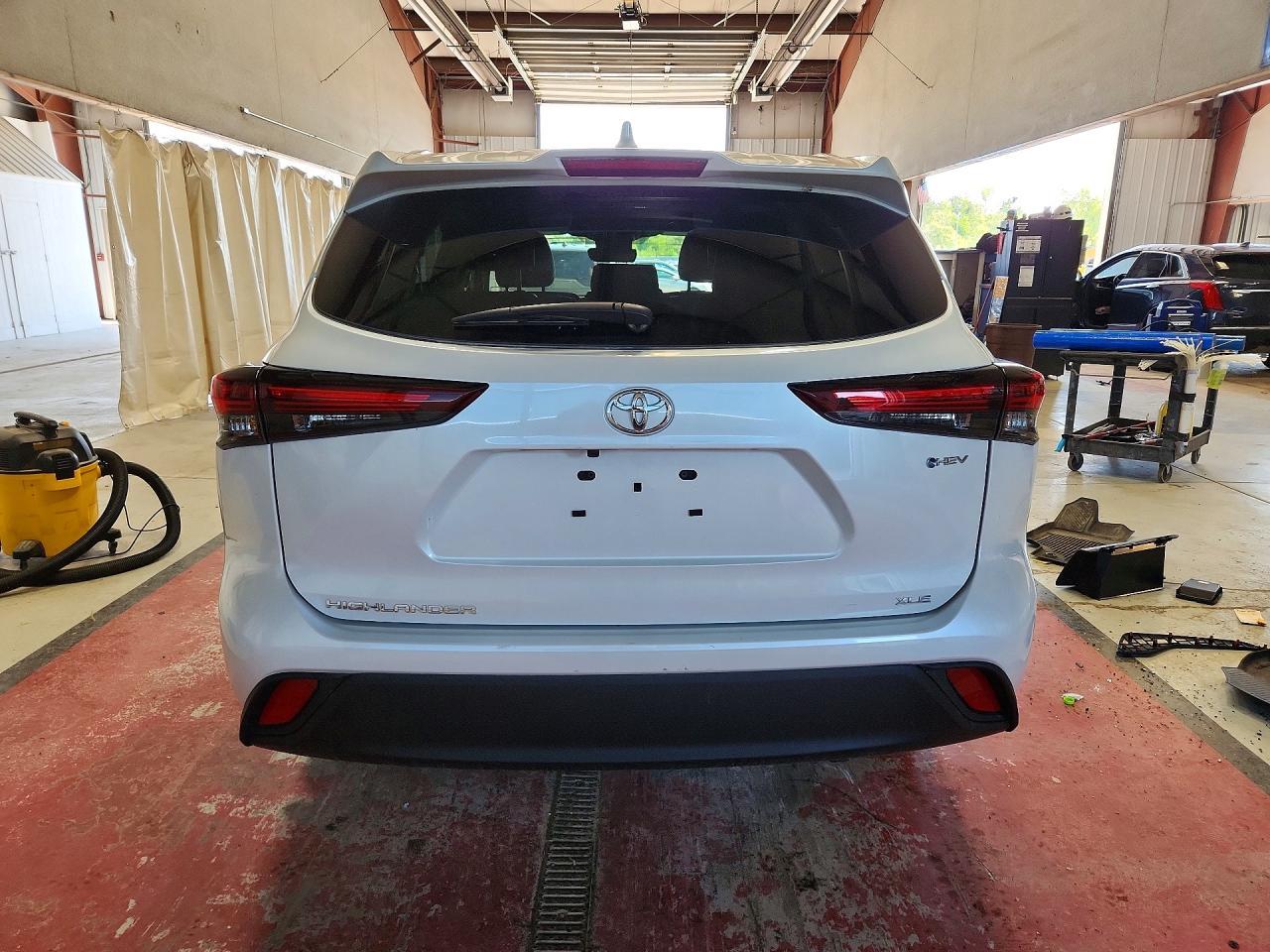2025 Toyota Highlander Hybrid Xle - Фото 6