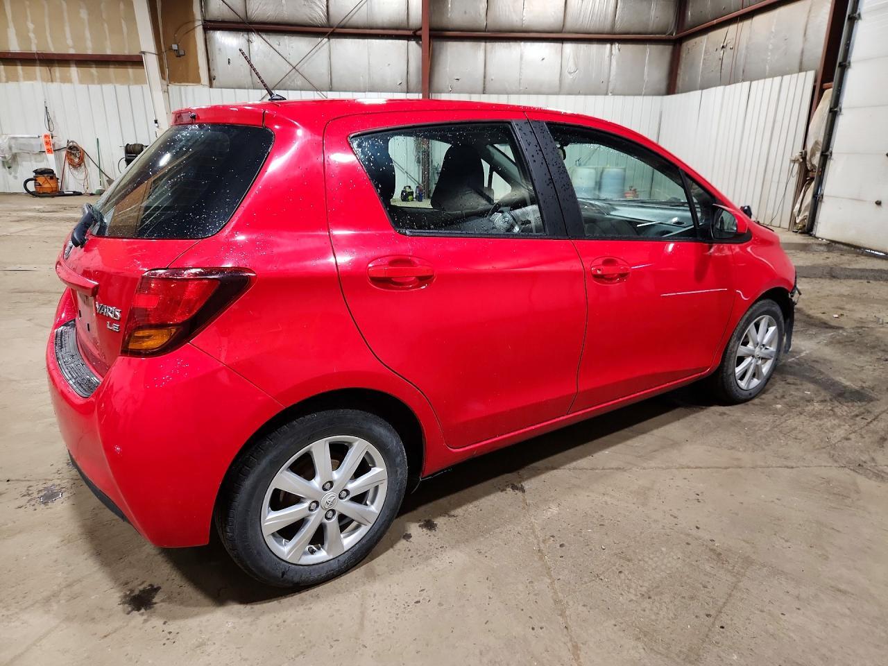 2016 Toyota Yaris 5-Door Le - Фото 3