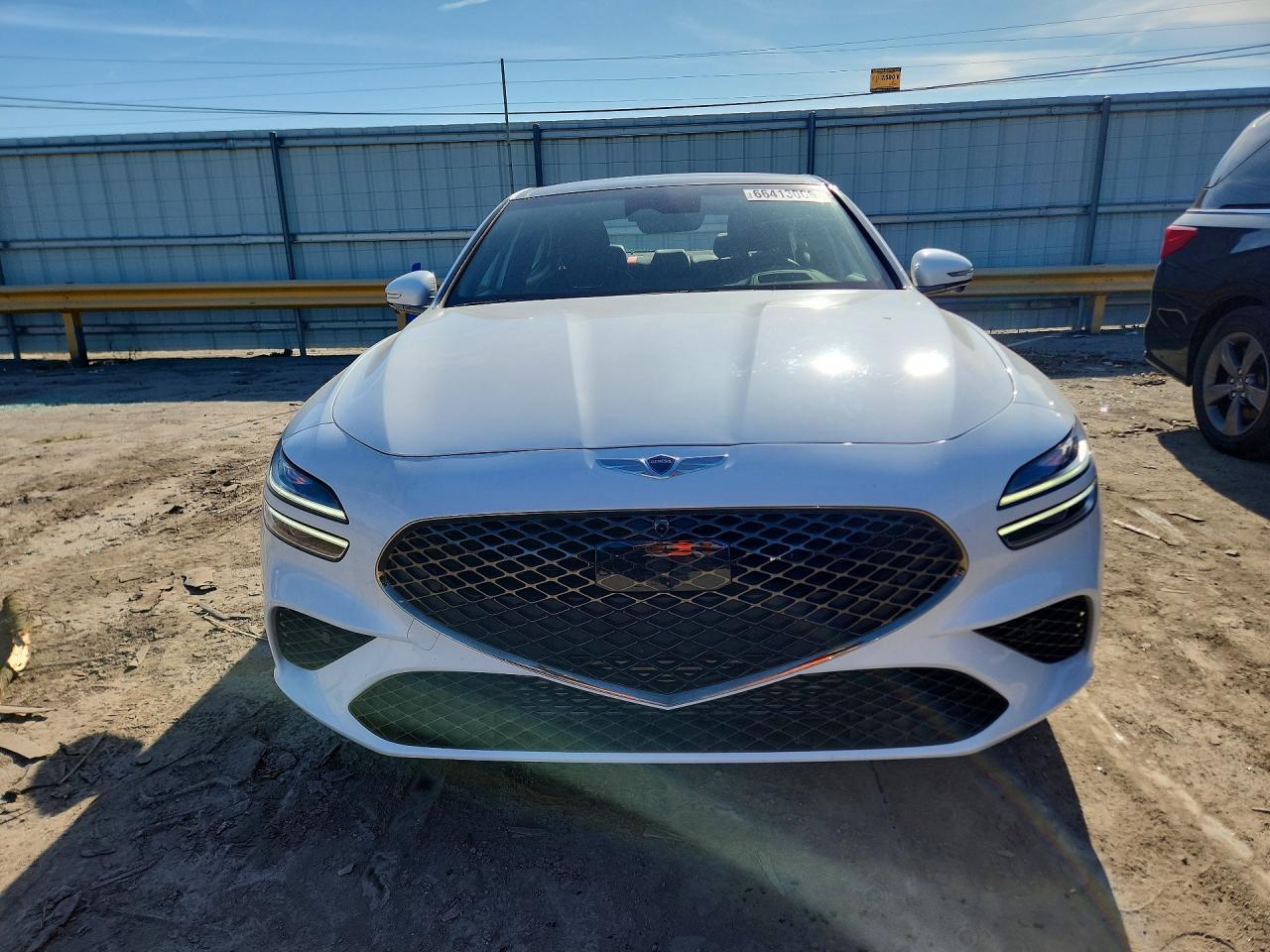 2023 Genesis G70 3.3T Standard - Фото 5