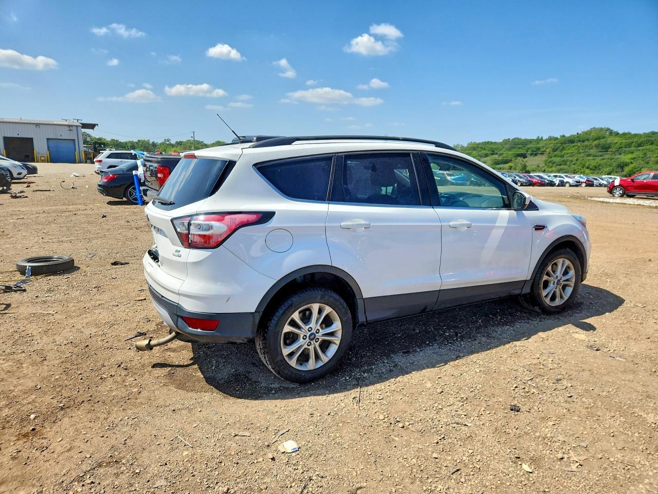 2017 Ford Escape Se - Фото 3