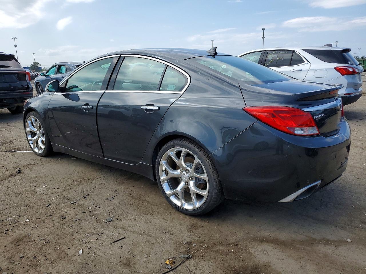 2012 Buic Regal Gs - Image 2