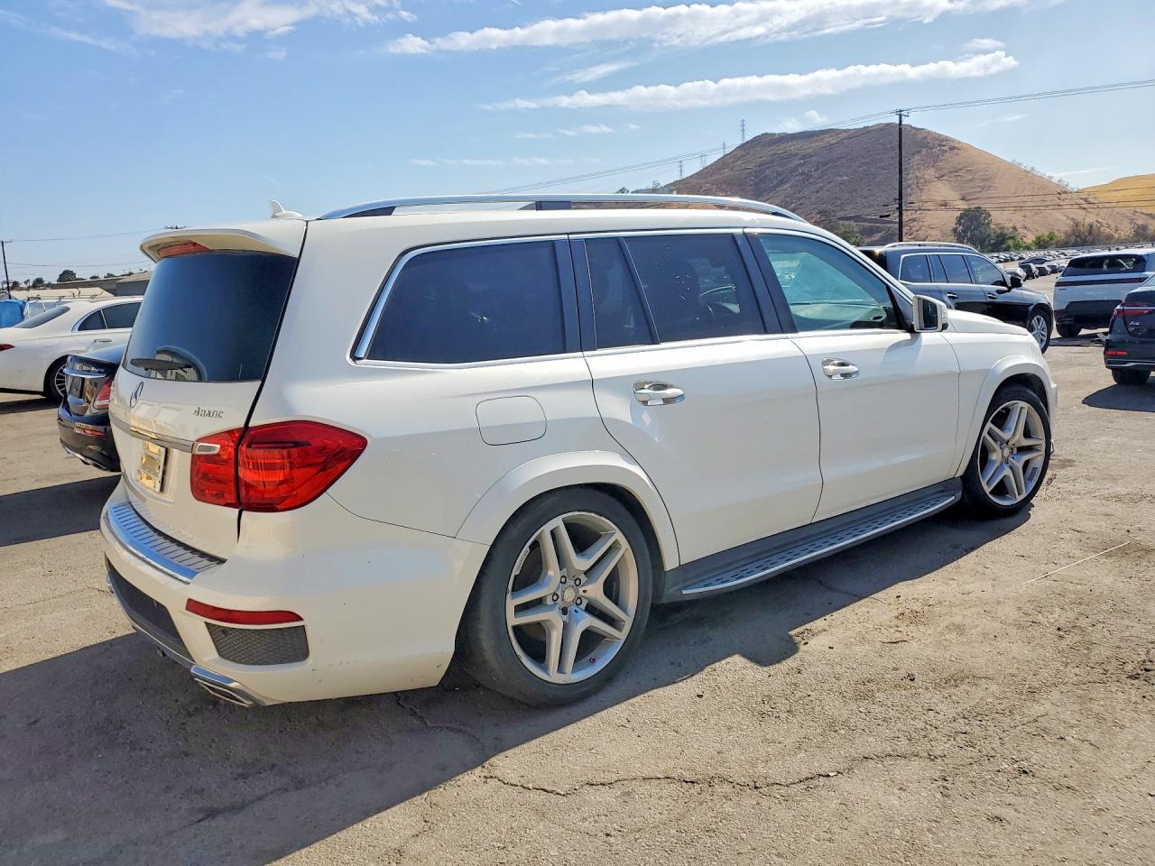 2015 Mercedes-Benz Gl 550 4Matic - Фото 3