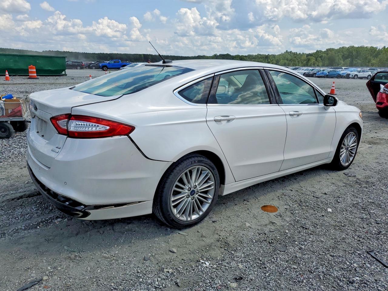2016 Ford Fusion Se - Фото 3