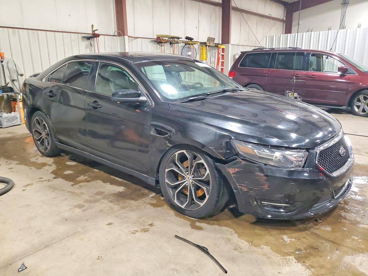 2013 Ford Taurus Sho - Фото 4
