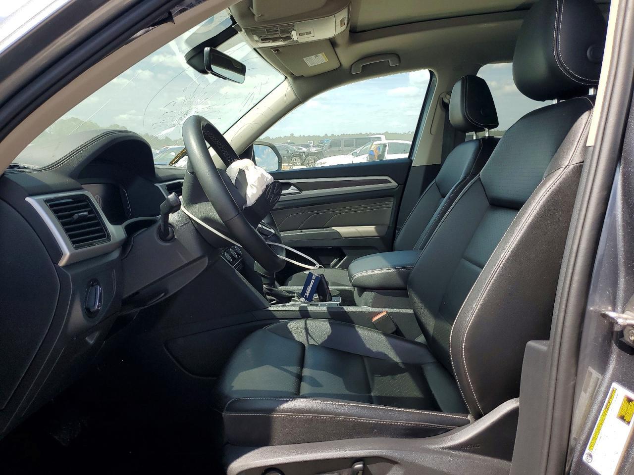 2022 Volkswagen Atlas Se - Image 7