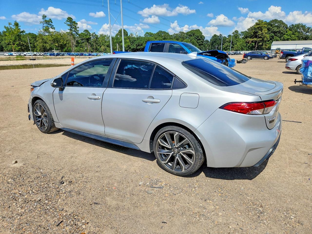 2022 Toyota Corolla Se - Фото 2