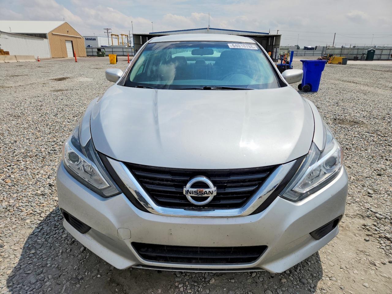 2017 Nissan Altima 2.5 S - Image 5
