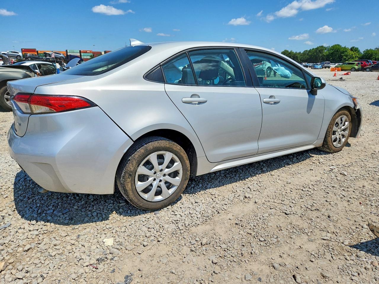 2024 Toyota Corolla Le - Фото 3