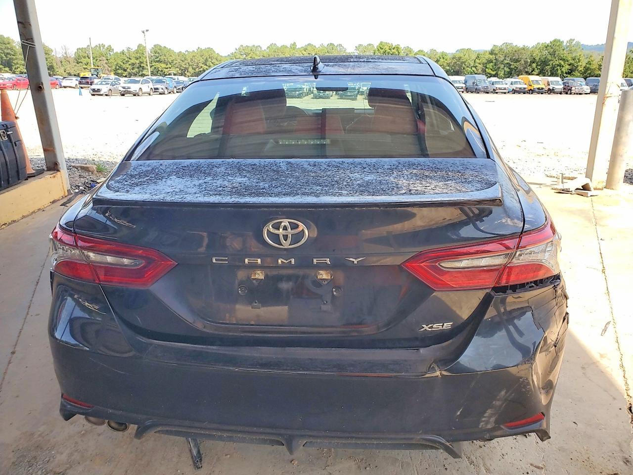 2022 Toyota Camry Xse - Фото 6