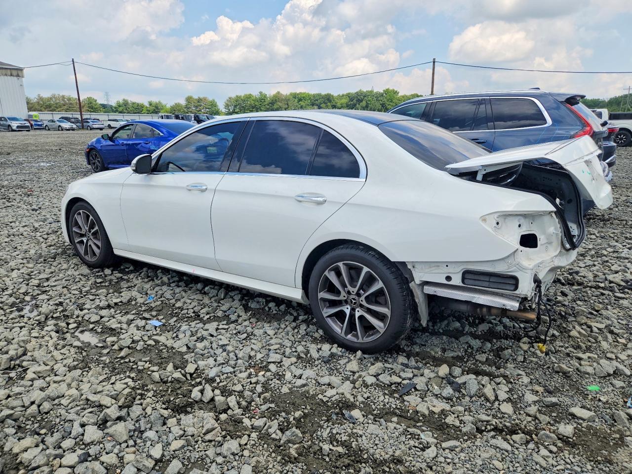 2020 Mercedes-Benz E 450 4Matic - Фото 2