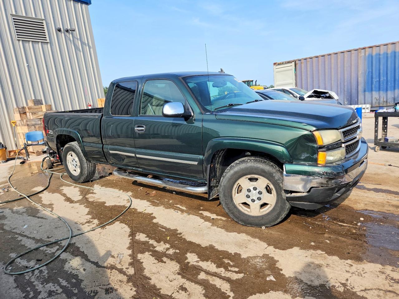 2006 Chevrolet Silverado K1500 - Image 4