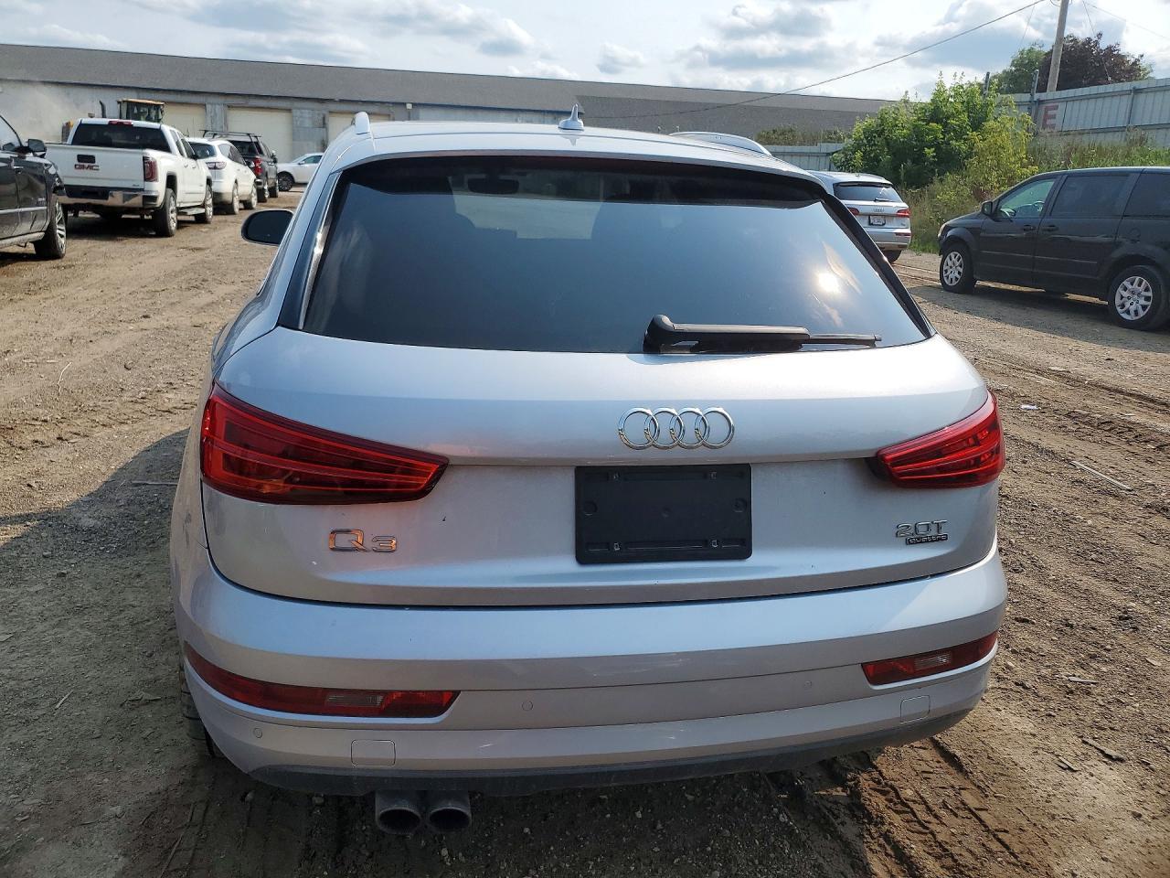 2017 Audi Q3 Premium Plus - Image 6