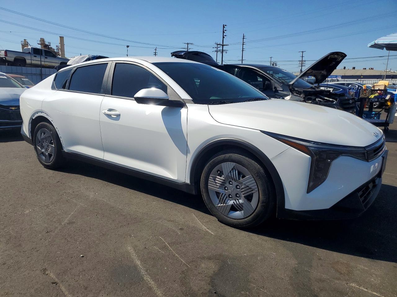 2025 Kia K4 Lx - Фото 4