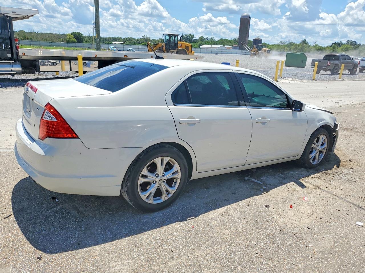 2012 Ford Fusion Se - Фото 3
