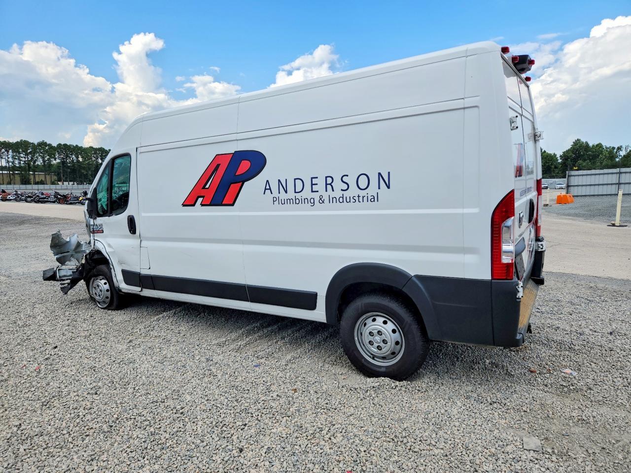 2022 Ram Promaster 2500 Delivery Van - Фото 2