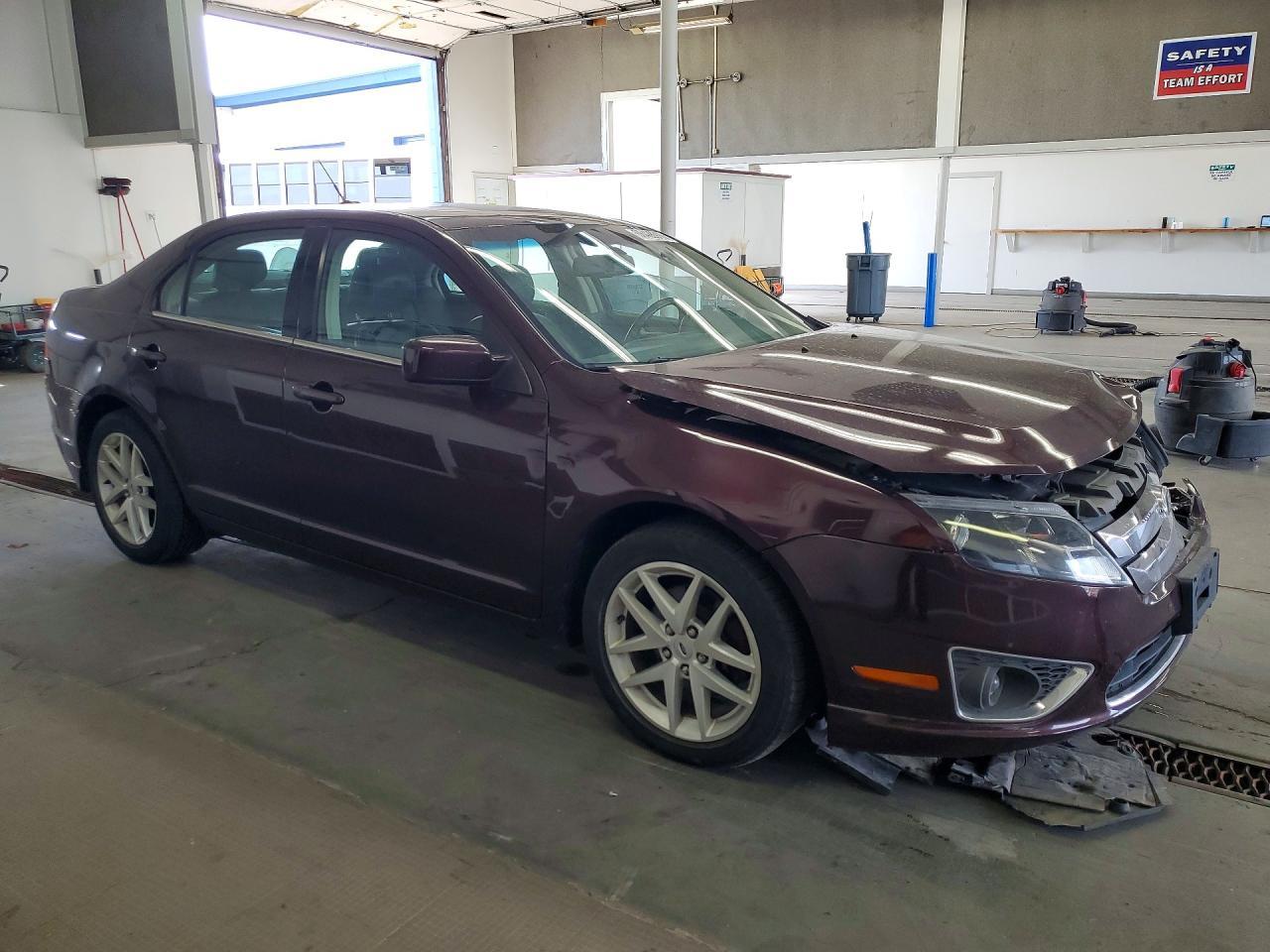 2011 Ford Fusion - Image 4