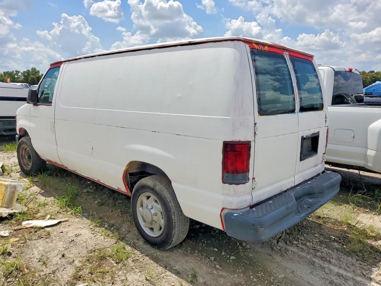 2011 Ford E150 Delivery Van - Image 2