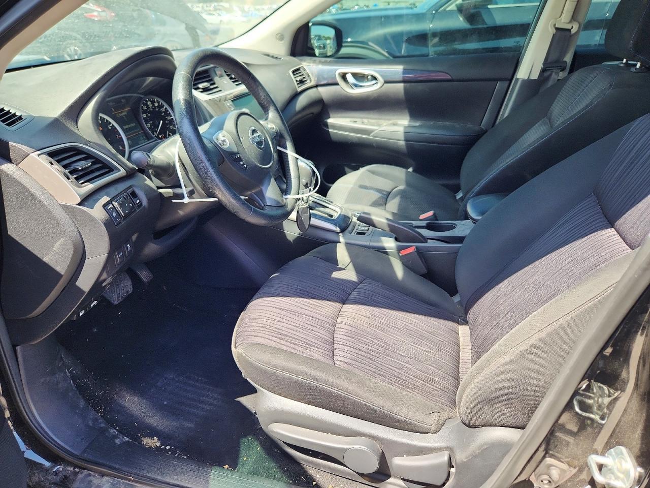 2019 Nissan Sentra Sr - Image 7