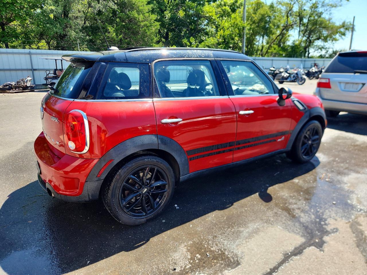 2014 Mini Cooper S Countryman - Image 3