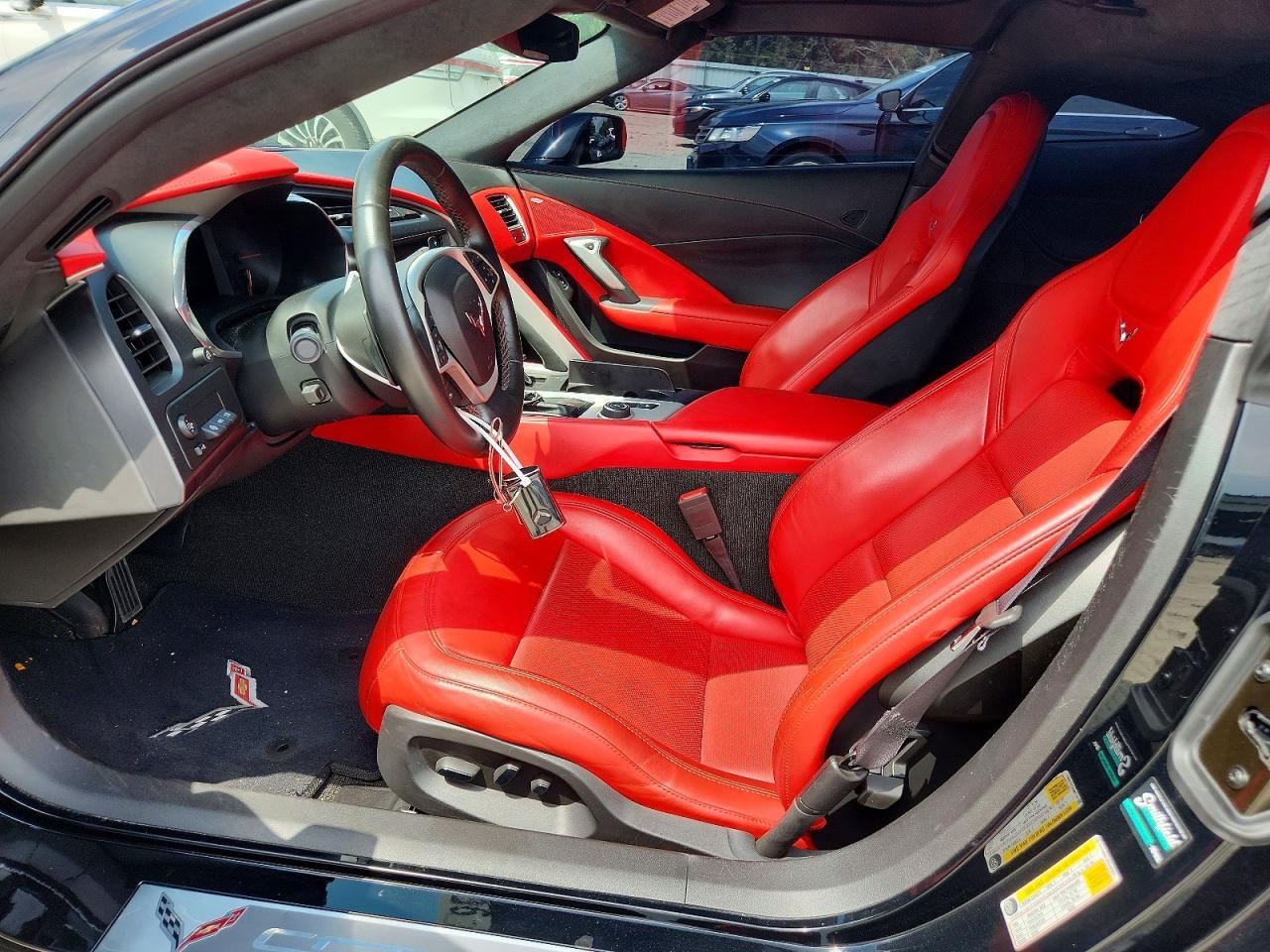 2015 Chevrolet Corvette Stingray Z51 3Lt - Фото 7