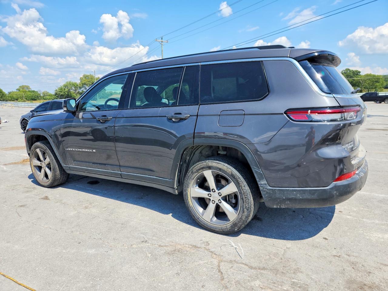 2022 Jeep Grand Cherokee L Limited - Image 2