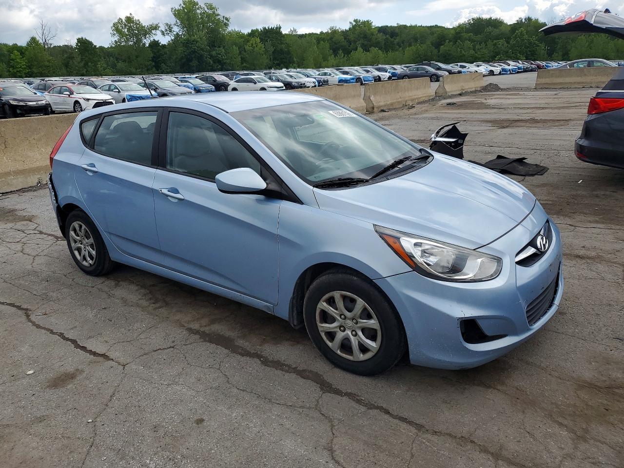 2012 Hyundai Accent Gs - Фото 4