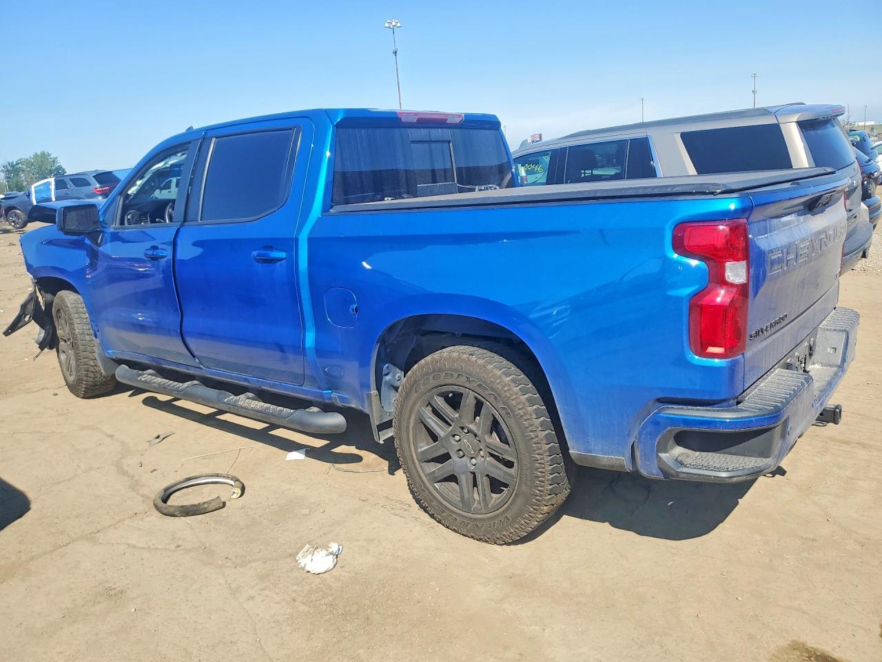 2022 Chevrolet Silverado K1500 Rst - Фото 2