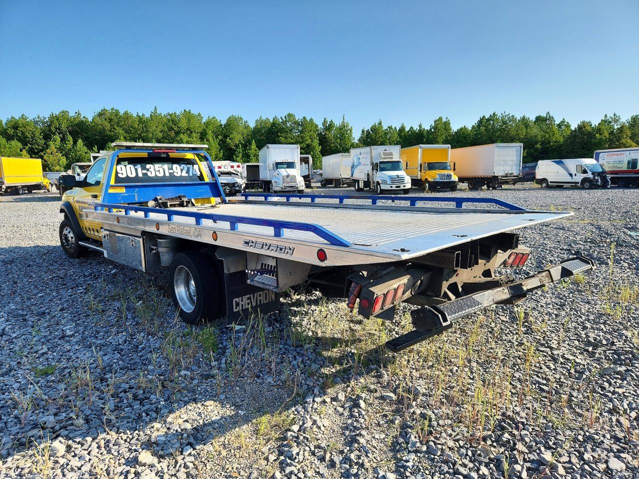 2019 Ram 5500 - Image 2