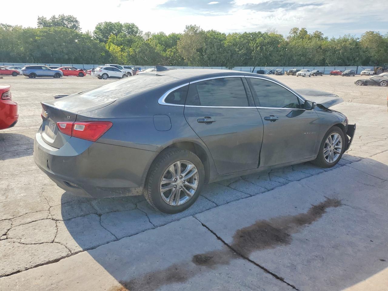 2016 Chevrolet Malibu Lt - Фото 3