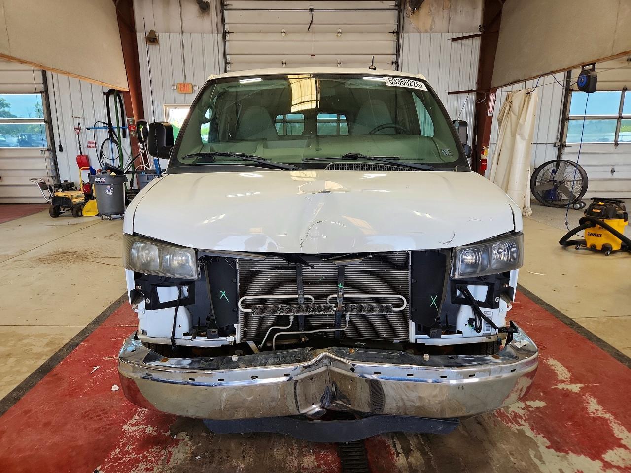 2014 Chevrolet Express G3500 Lt - Фото 5