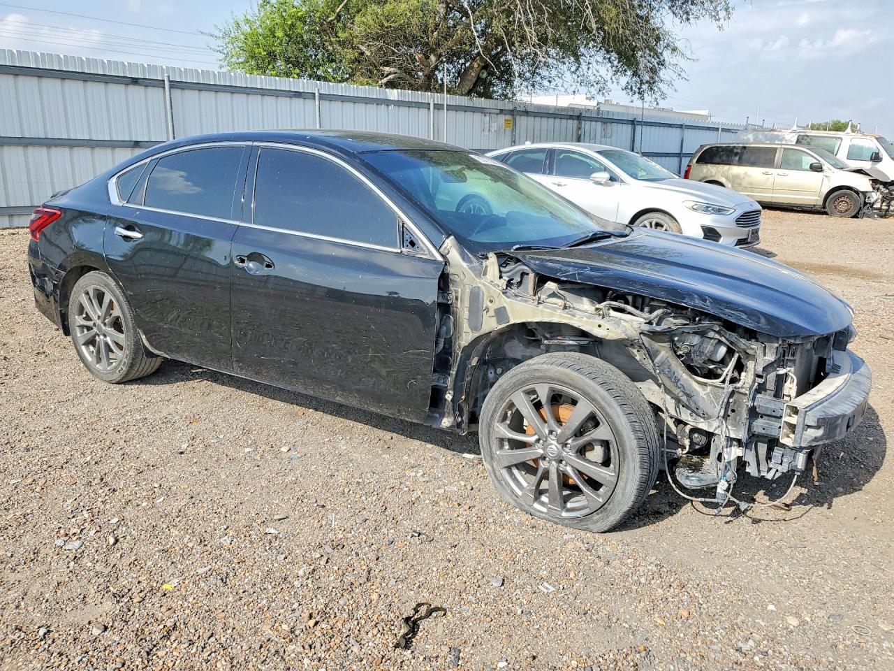 2018 Nissan Altima 2.5 Sr - Фото 4